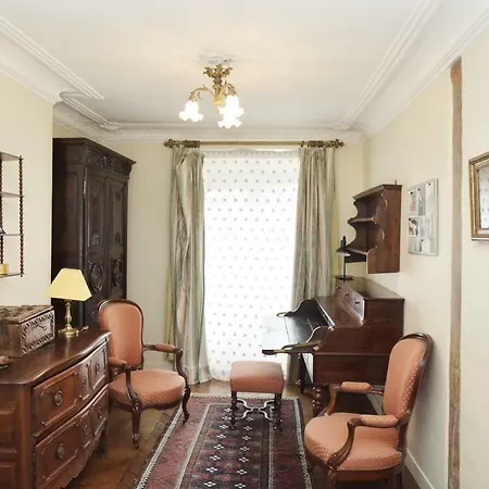 2 Chambres #ile Saint Louis Paris